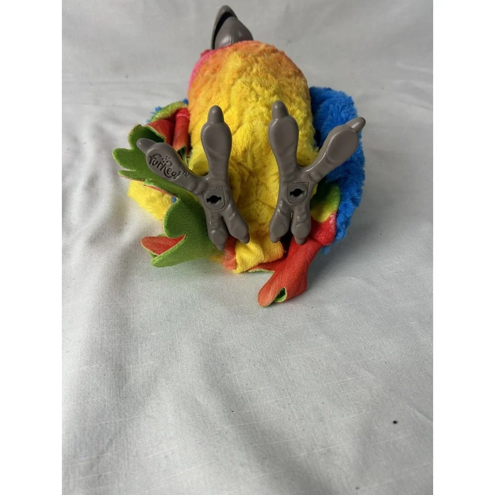 Hasbro Parrot FurReal Friends Rock-A-Too Show Bird Interactive Talking Plush
